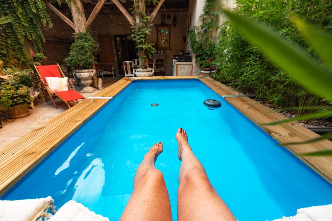 Champagne House - Elegance, Luxury And Charm Bed and Breakfast Condom Eksteriør billede