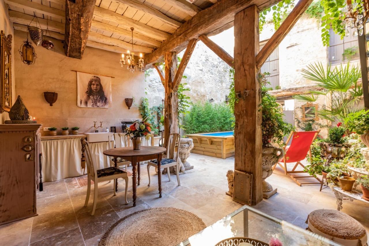 Champagne House - Elegance, Luxury And Charm Bed and Breakfast Condom Eksteriør billede