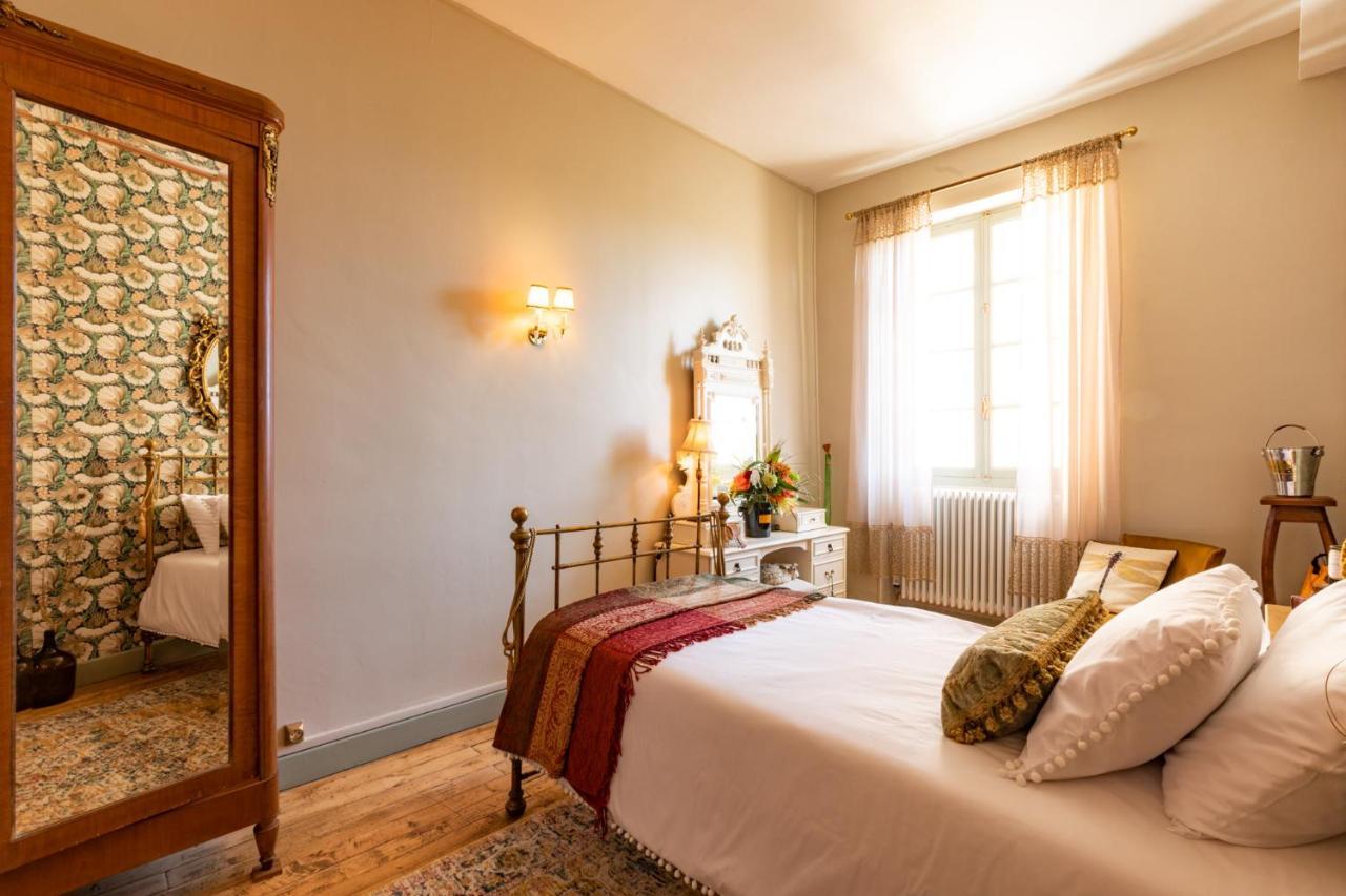 Champagne House - Elegance, Luxury And Charm Bed and Breakfast Condom Eksteriør billede