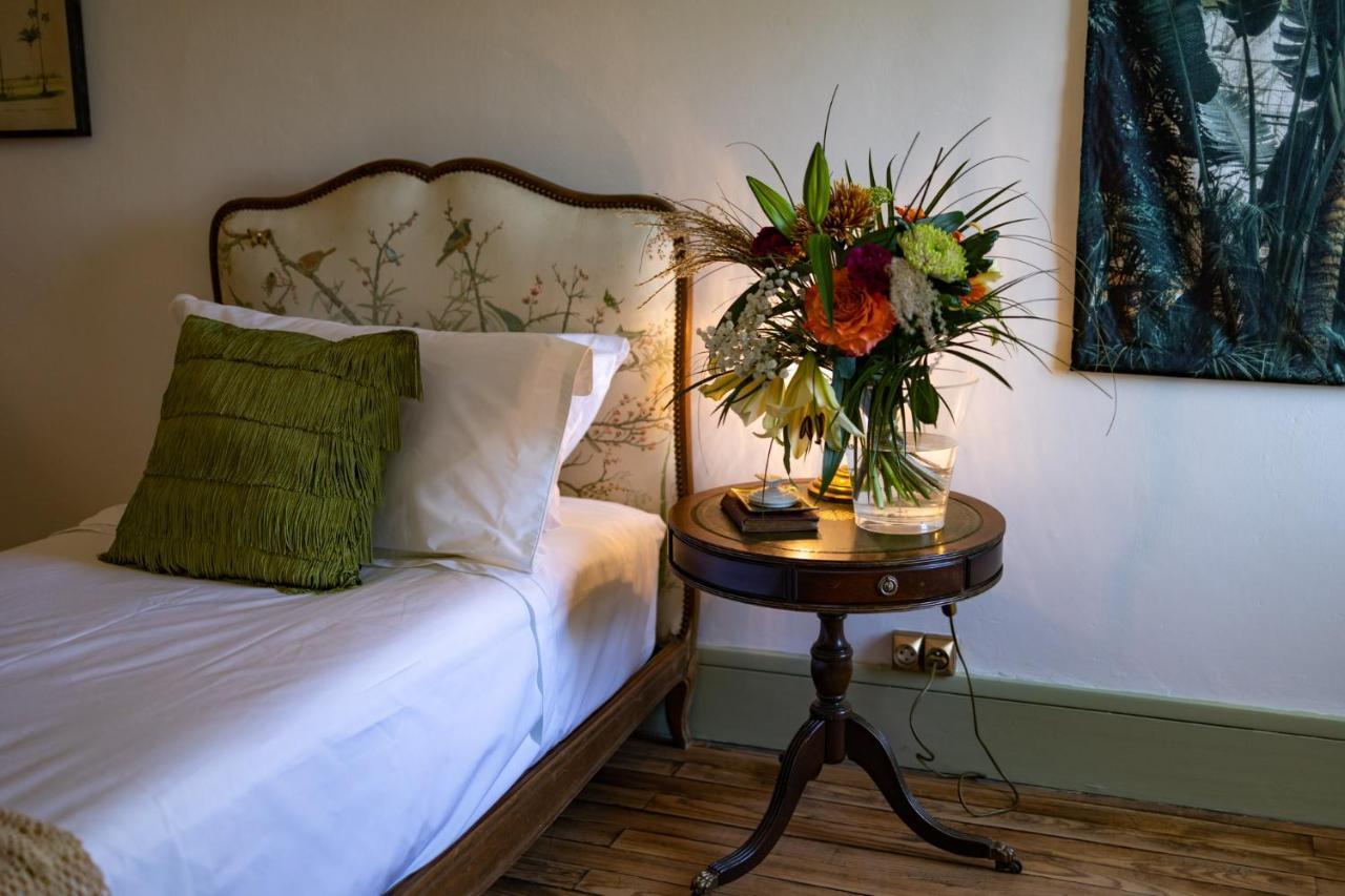 Champagne House - Elegance, Luxury And Charm Bed and Breakfast Condom Eksteriør billede